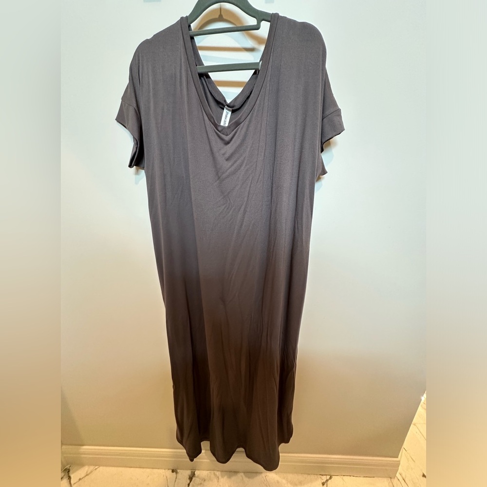 Zenana Outfitters maxi dress with pockets - taupe/olive - never worn size XL